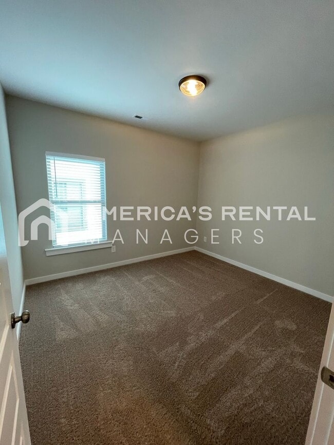 Building Photo - Home for Rent in Cullman, AL...Available to View Now!