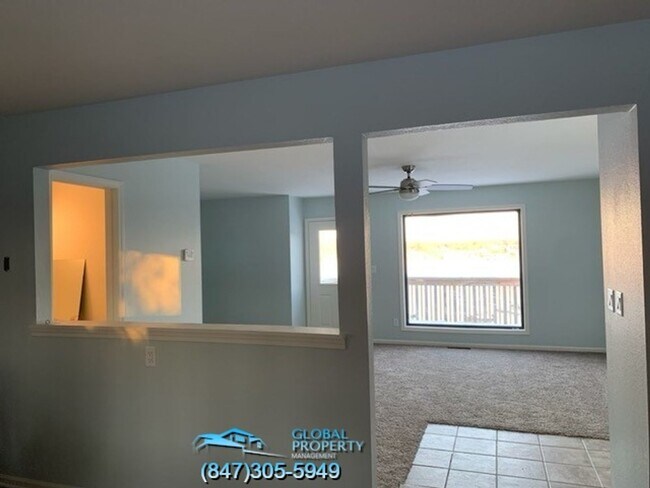 Building Photo - 886 Wading Bird Rd
