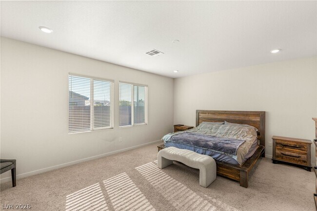 Building Photo - 3017 Bounding Home Rd