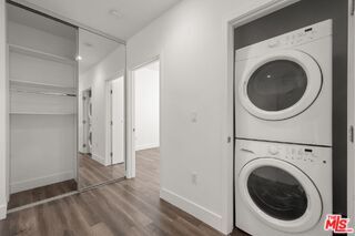 Building Photo - 1215 S Bedford St