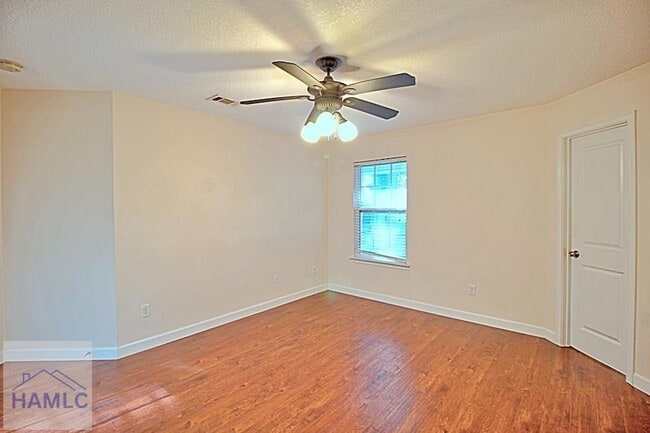 Building Photo - 229 Augusta Way