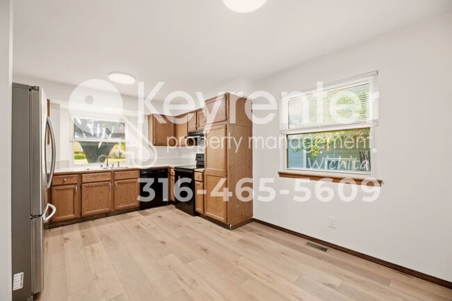 Building Photo - 2509 S Linden St