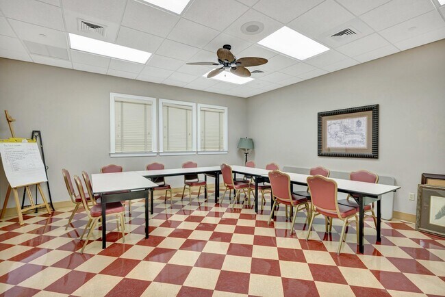 Building Photo - 8908 Champions Way