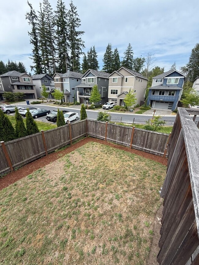 Building Photo - Spacious 3BR Home in Arcadia Terrace