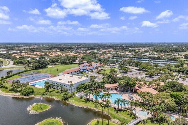 Building Photo - 10852 La Salinas Cir