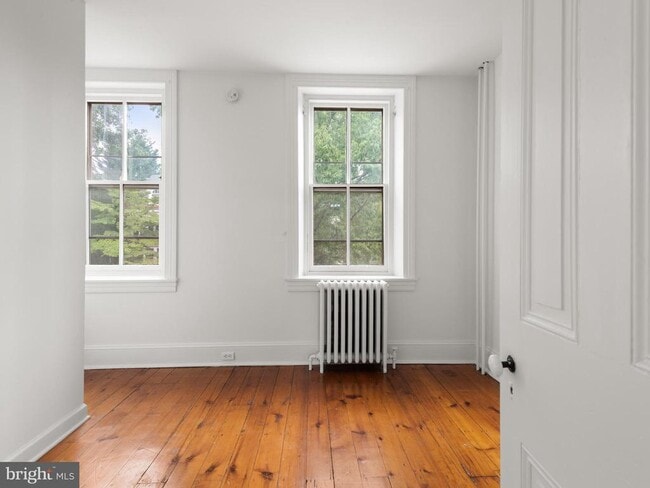 Building Photo - 318 N Matlack St
