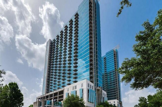 Building Photo - 5925 Almeda Rd