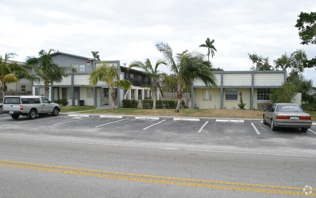 Building Photo - Loch Haven