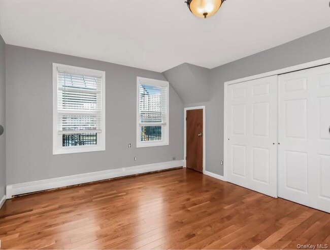 Building Photo - 4-08 B 45 St