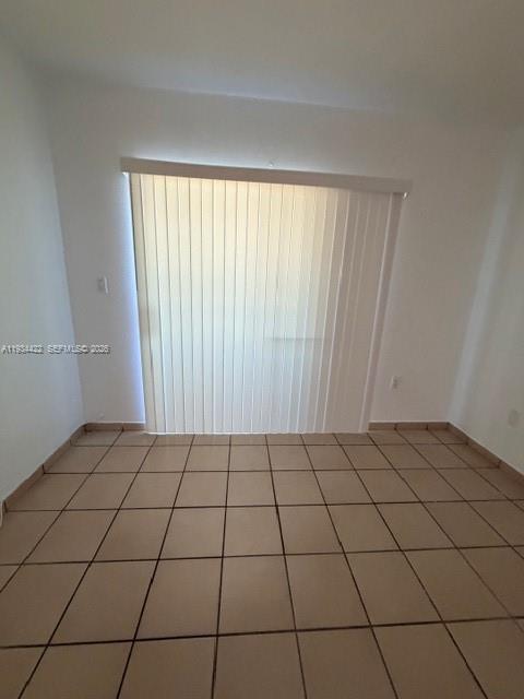 Building Photo - 8990 SW 24th St