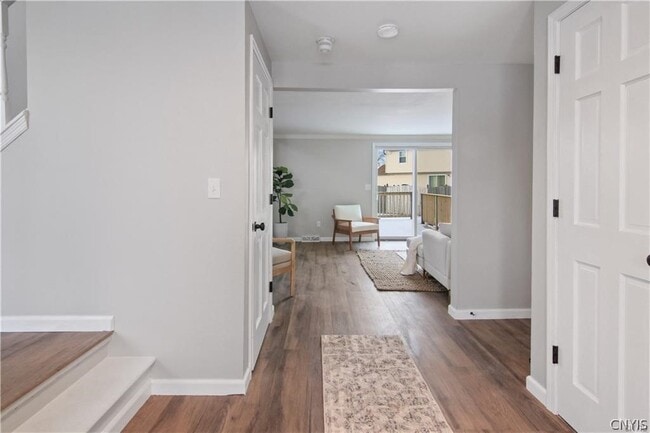 Building Photo - 4784 New Hope S