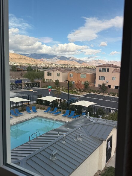 Building Photo - 6831 Truffle Gray St