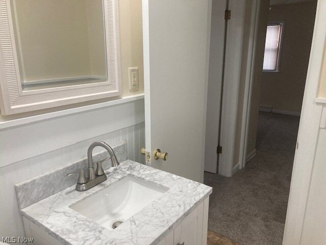 Building Photo - 310 N Mecca St