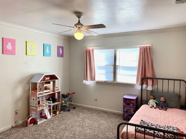 Building Photo - 4206 45th St