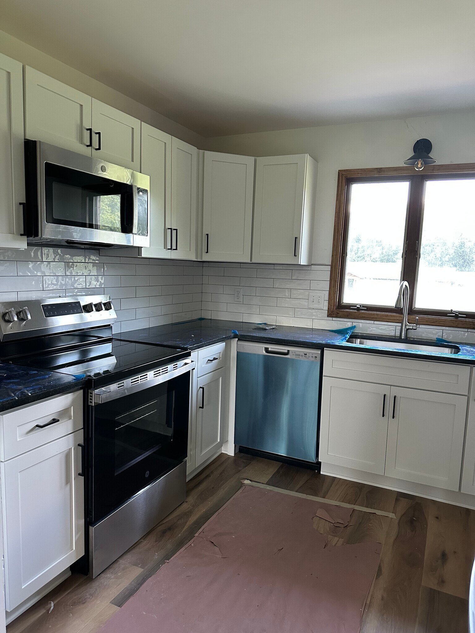 Building Photo - 2397 Braxton Bragg Dr