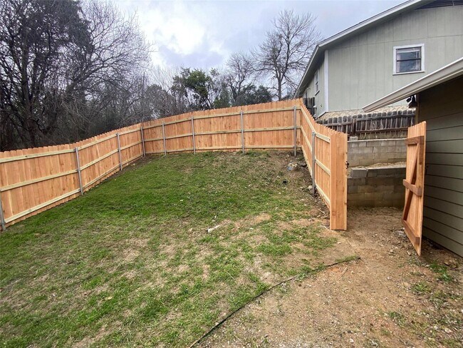 Building Photo - 6402 Auburn Dr