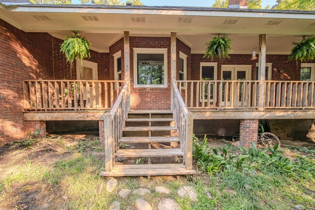 Building Photo - 3835 US-431