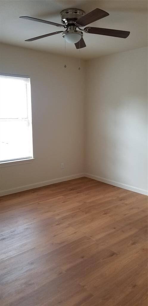 Building Photo - 1310 W Pointe Pl