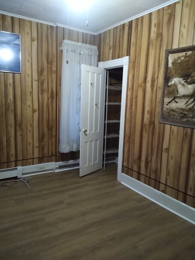 Building Photo - 47 Continental Ave