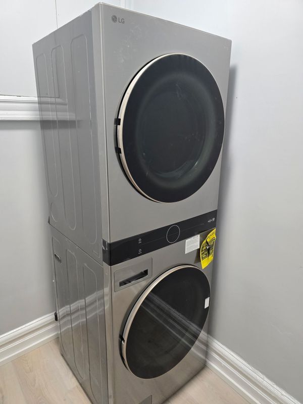 Building Photo - 540 46th St