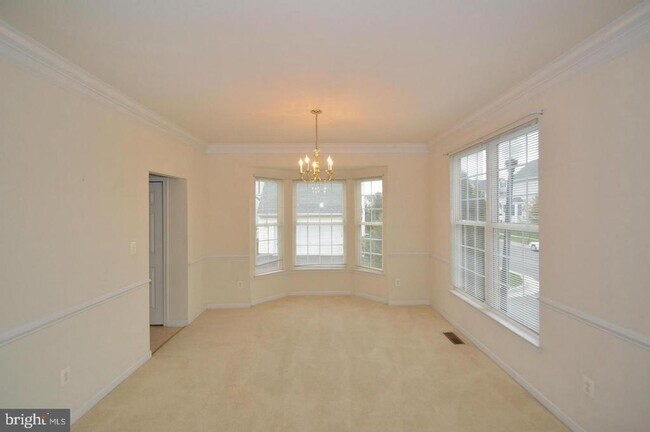 Building Photo - 42555 Pelican Dr