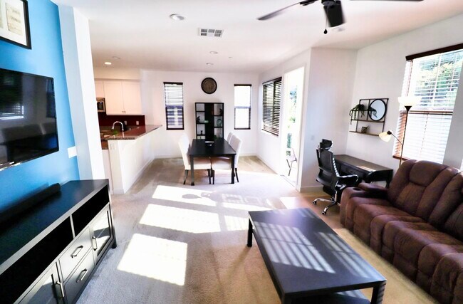 Building Photo - 1110 Makena Way