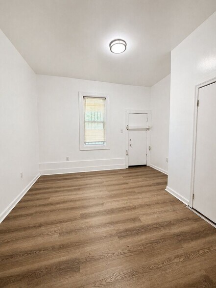 Building Photo - 7020 Woodland Ave