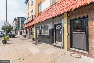 Building Photo - 515 W Girard Ave