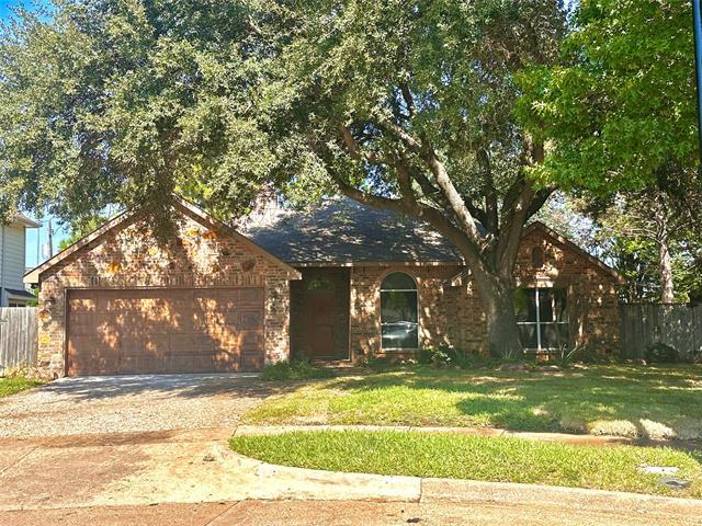 Primary Photo - 2204 Glenbrook St