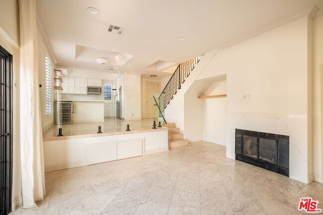 Building Photo - 36 Navy St