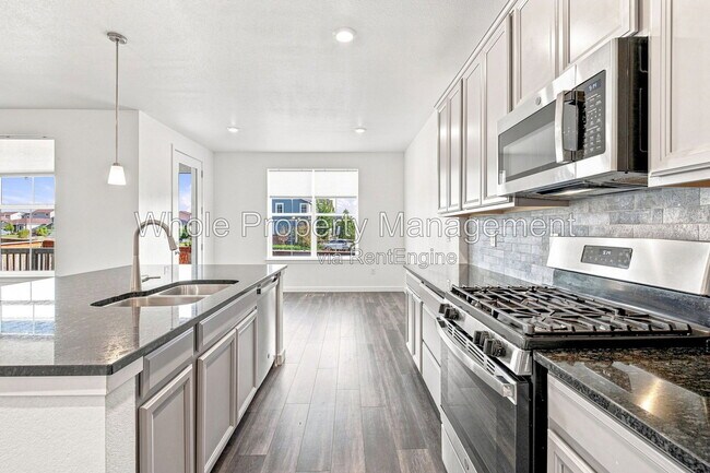 Building Photo - 9530 Sedalia St