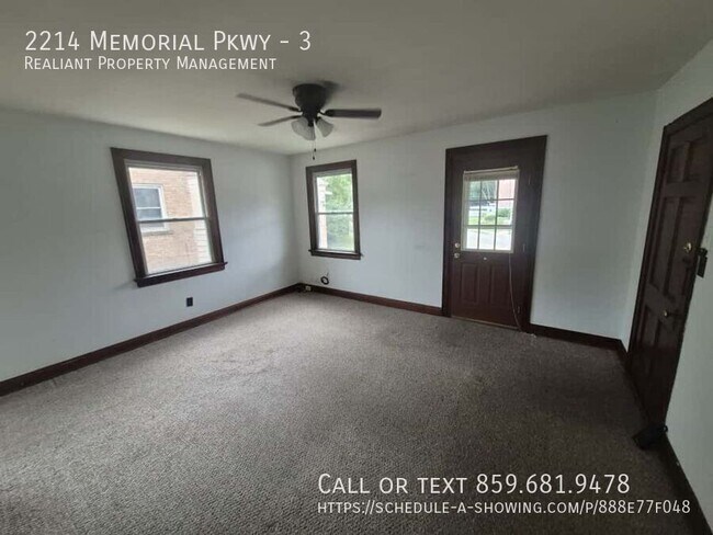Building Photo - 2214 Memorial Pkwy