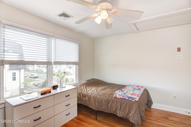 Building Photo - 47 Valentine St