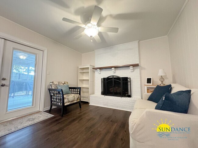 Building Photo - Updated 3-Bedroom Home in Fort Walton Beach!