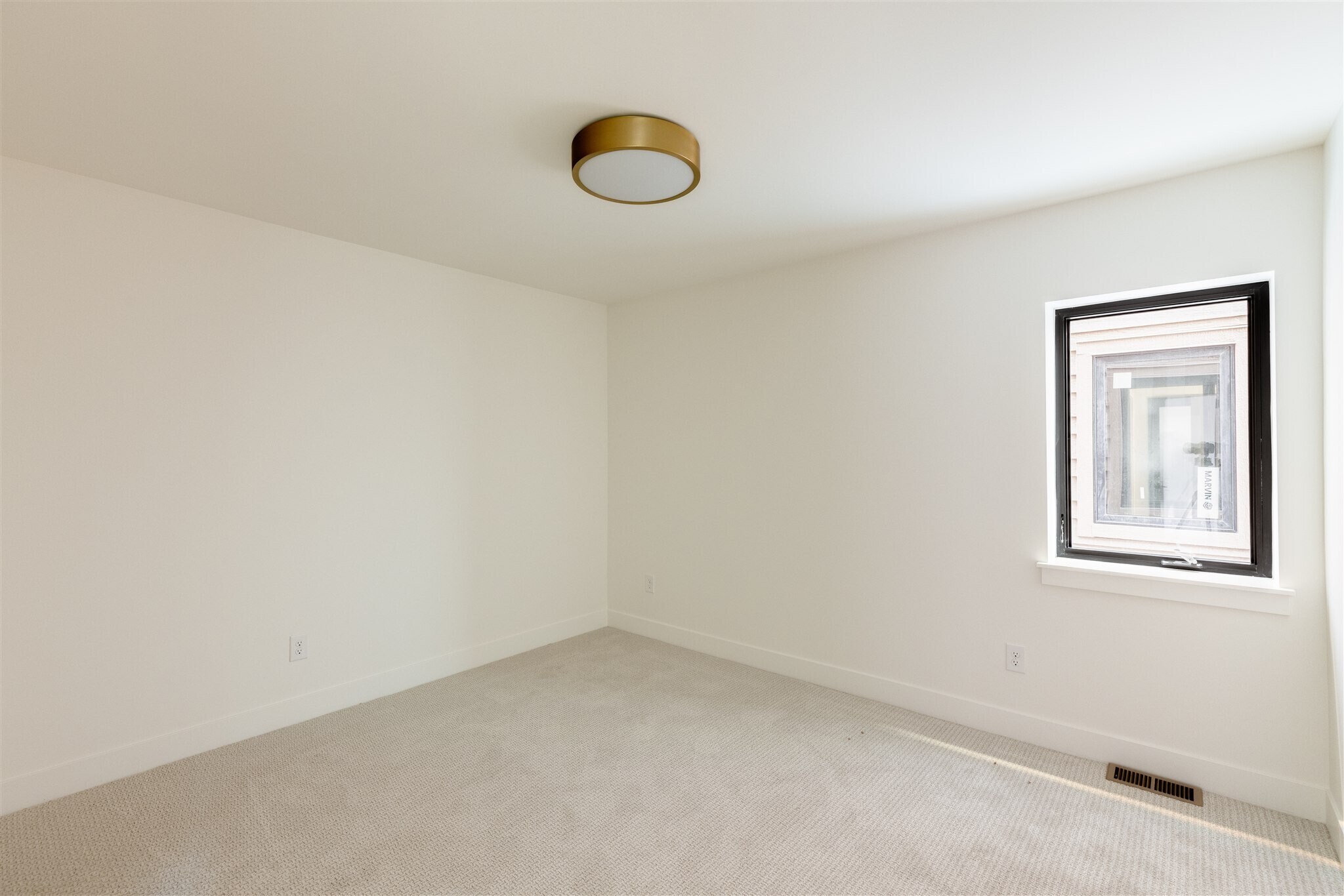 Building Photo - 1755 N Williams St