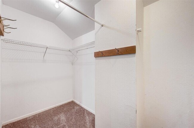 Building Photo - 16800 Sugar Pine Dr