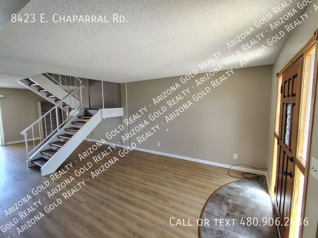 Building Photo - 8423 E Chaparral Rd