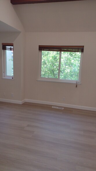 Building Photo - 541 Pimlico Ct