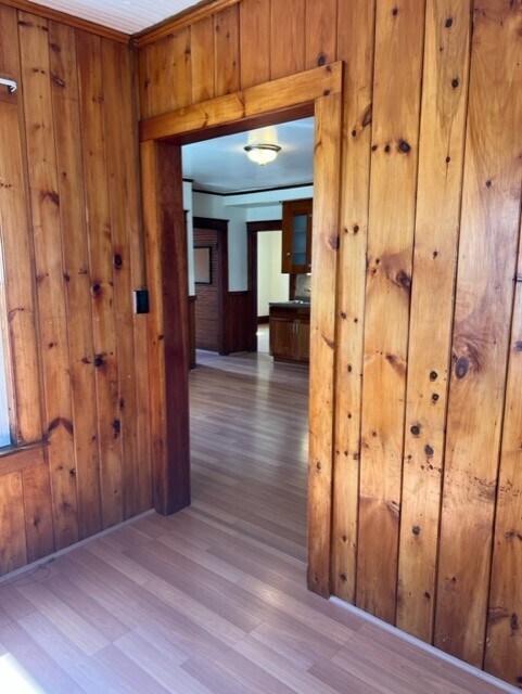 Building Photo - 36 Blossom St