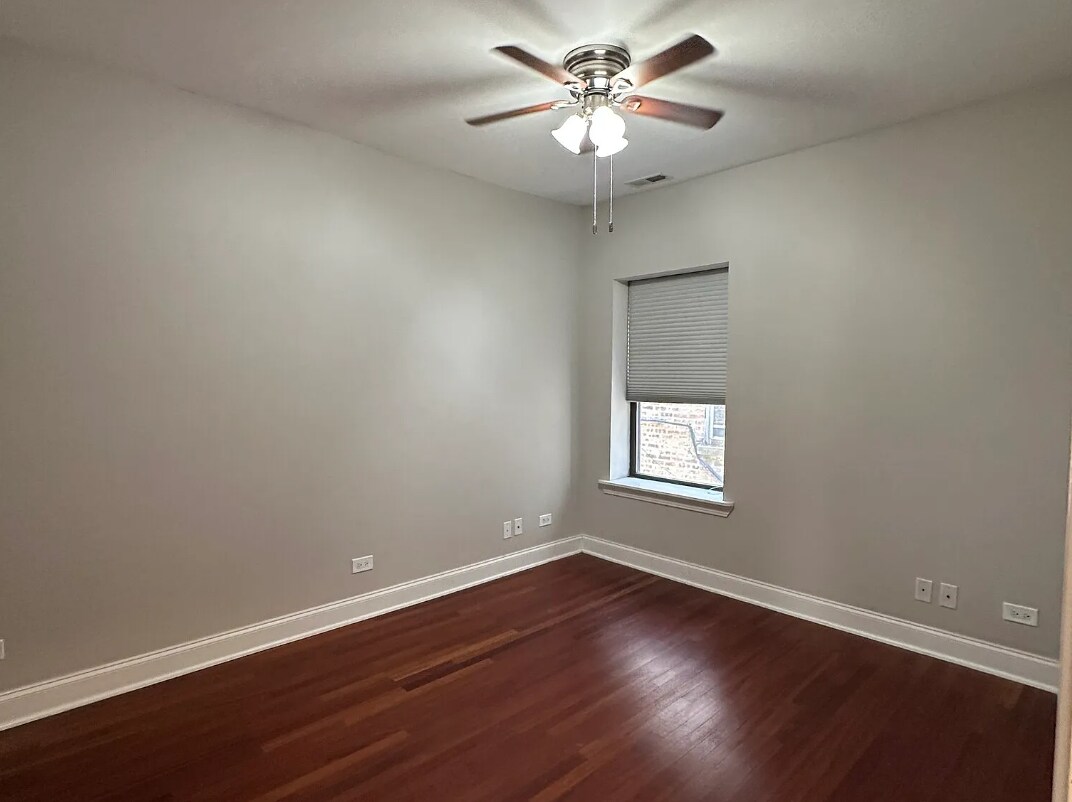 Building Photo - 1360 W Estes Ave