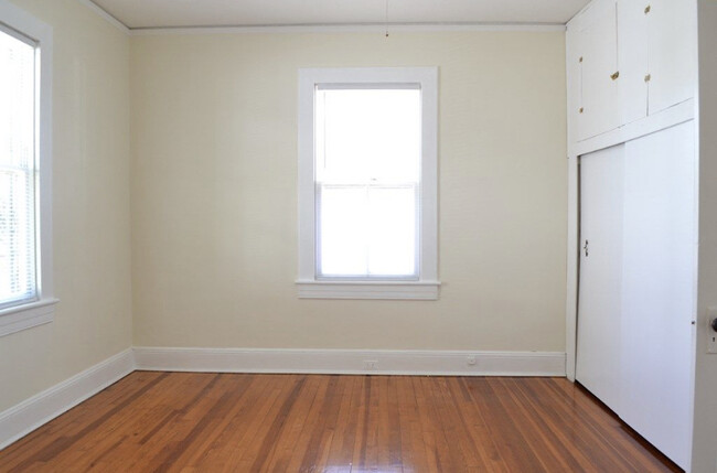 Bedroom 1 - front of house - 308 Montague St