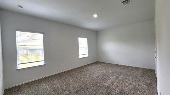 Building Photo - 14513 Lily Plns Dr