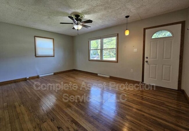 Building Photo - 31 Walnut Pkwy