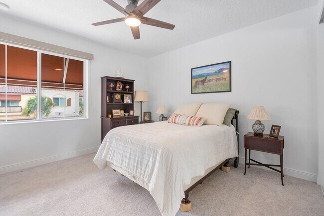 Building Photo - 119 Crape Myrtle Ln