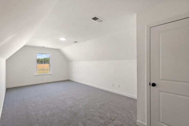 Building Photo - 6275 Clover Ct