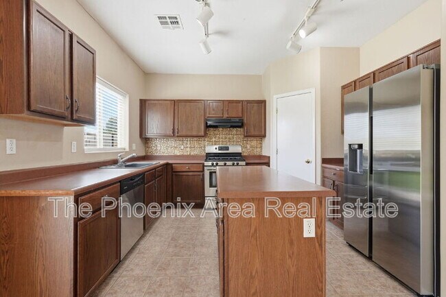 Building Photo - 3061 W Jasper Butte Dr