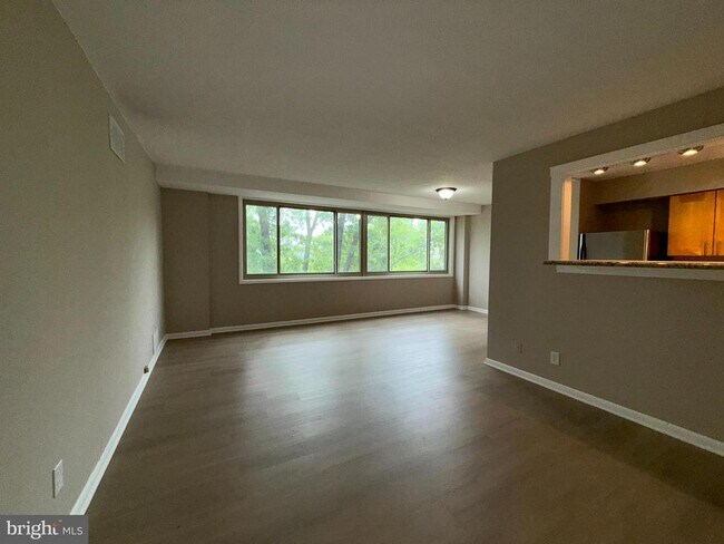 Primary Photo - 4410 Oglethorpe St