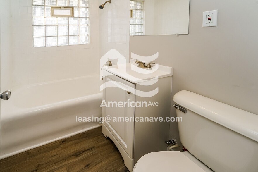 Building Photo - 3270#B North 36th Street, 53216; #1612761 ...