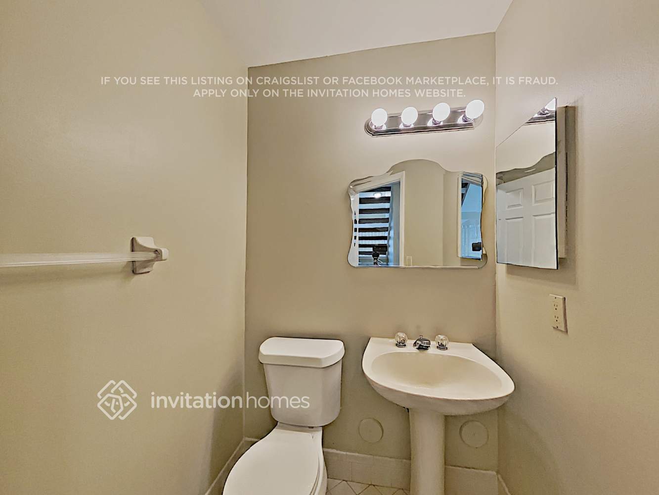 Building Photo - 10441 NW 12th Ct