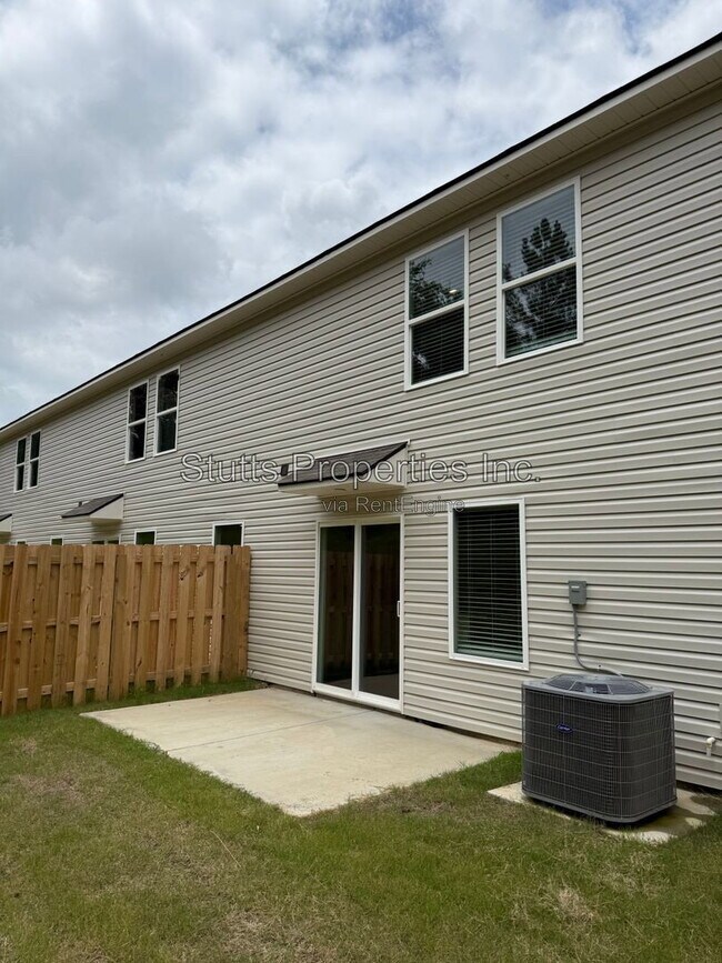 Building Photo - 4141 Hudson Ct SW